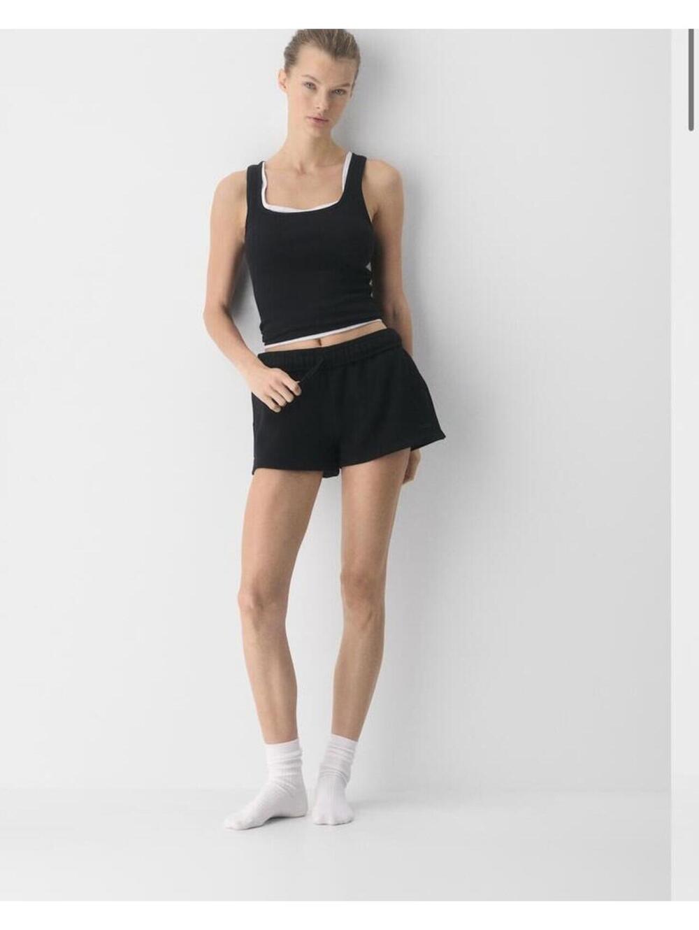 Aritzia TNA black Cozy Sweatfleece Mega Hi-Rise Mini Short M